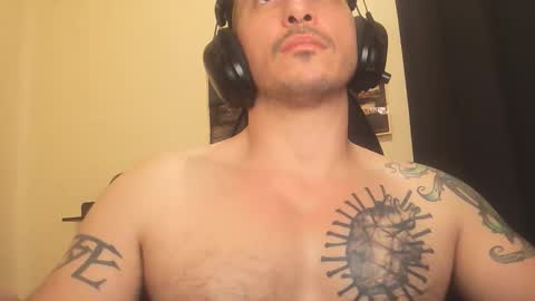 Alexxx online show from 10/31/25, 04:02