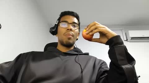 Alex online show from 04/18/26, 05:44