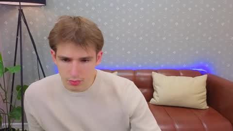 Dennis online show from 09/29/25, 12:21