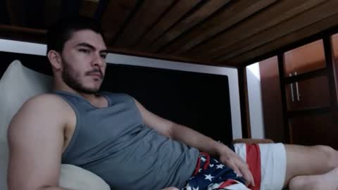 Snapshot of alexsb1998 chatting on 02/14/25, 07:59 alexsb1998 online show from 02/14/25, 07:59