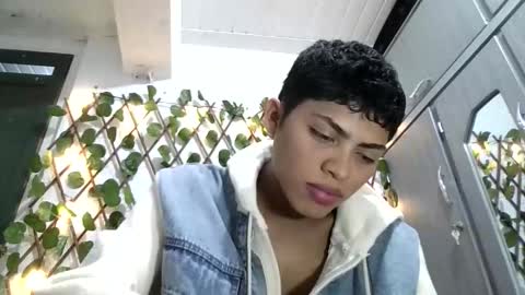 alexsexy1405 online show from 12/18/25, 11:00