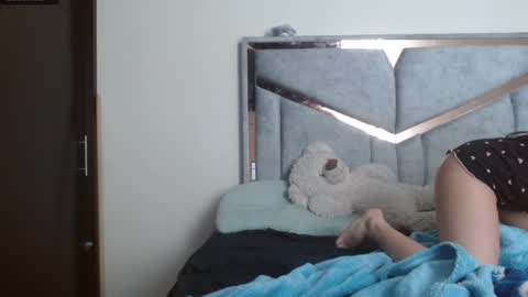 alex y luisa online show from 12/02/25, 02:45