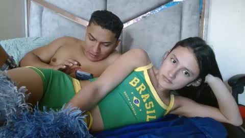 alex y luisa online show from 04/18/26, 04:55