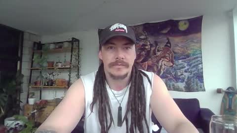 Snapshot of alexx1169 chatting on 09/22/25, 04:14 Alex online show from 09/22/25, 04:14
