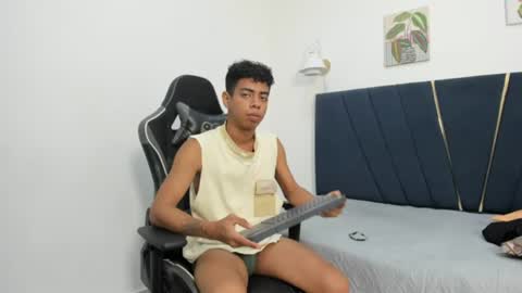 alexx_cum18 online show from 06/10/26, 04:23