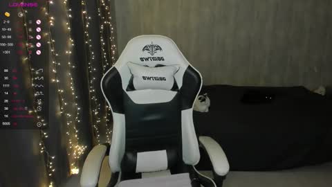 Alexa Bloom online show from 01/12/26, 07:24