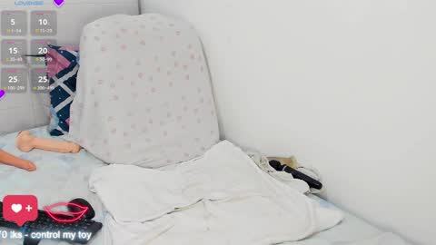 Snapshot of alexxandrarivera chatting on 01/25/25, 02:37 alexandra zyla suleyman online show from 01/25/25, 02:37