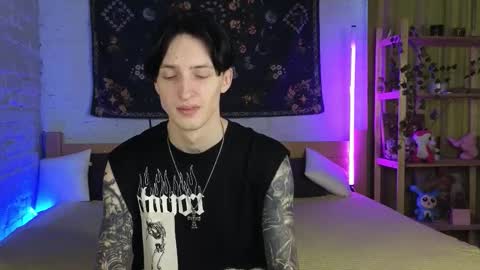 Alex online show from 02/18/26, 03:13