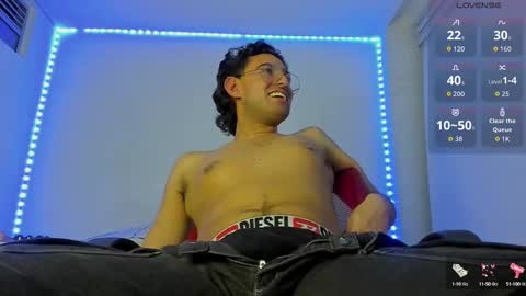 Alexander online show from 09/23/25, 04:26