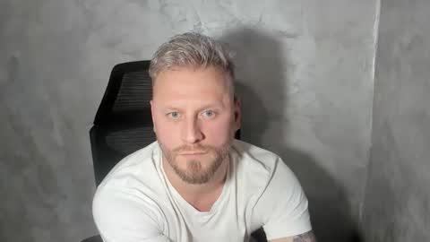 alexyno2022 ONLYFANS online show from 01/15/26, 11:41