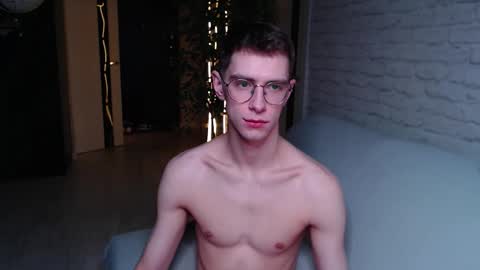 Alfie online show from 11/01/25, 02:19