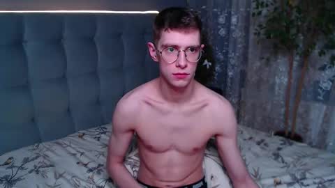 Alfie online show from 01/11/26, 03:33