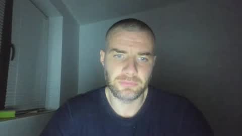 alfiesolomons87 online show from 12/30/24, 08:25