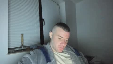 alfiesolomons87 online show from 03/11/25, 07:36