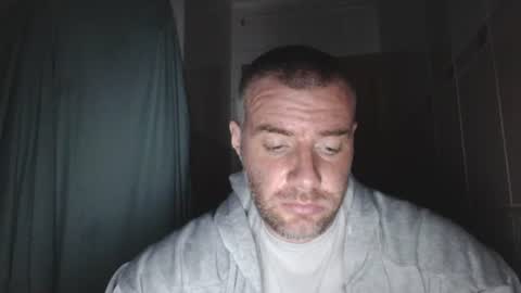 alfiesolomons87 online show from 03/19/26, 06:45