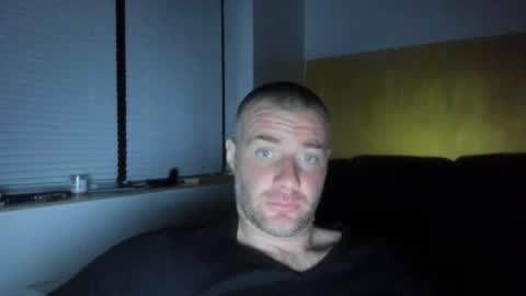 alfiesolomons87 online show from 04/24/26, 08:44