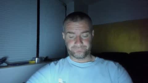 Snapshot of alfiesolomons87 chatting on 05/25/26, 07:42 alfiesolomons87 online show from 05/25/26, 07:42