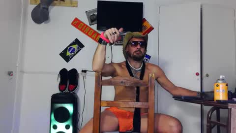 Snapshot of alfredopantuso chatting on 04/13/26, 07:19 alfredopantuso online show from 04/13/26, 07:19