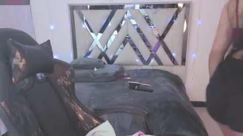 Carolina Join The Fan Club  online show from 01/10/26, 01:40