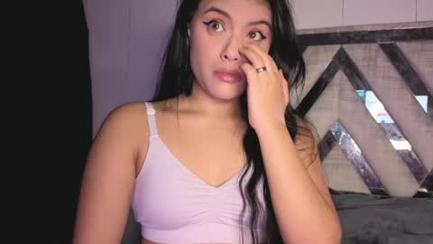 Carolina Join The Fan Club  online show from 04/21/26, 12:45