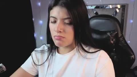 Carolina Join The Fan Club  online show from 05/24/26, 11:43
