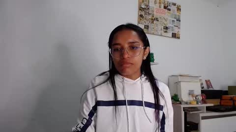 Alia  online show from 03/25/26, 01:50