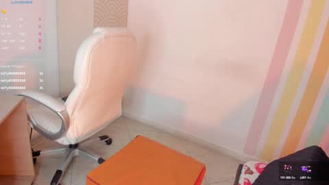 Snapshot of alia_peach_ chatting on 02/12/25, 10:03 Alia online show from 02/12/25, 10:03