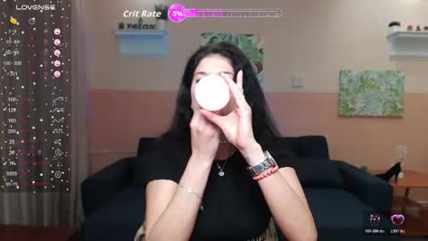 Snapshot of alianna_solo_kiss chatting on 04/28/26, 05:23 Alianna online show from 04/28/26, 05:23