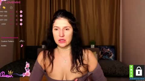 Snapshot of alianna_solo_kiss chatting on 05/01/26, 11:26 Alianna online show from 05/01/26, 11:26