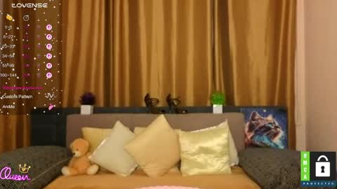 Snapshot of alianna_solo_kiss chatting on 06/01/26, 05:20 Alianna online show from 06/01/26, 05:20