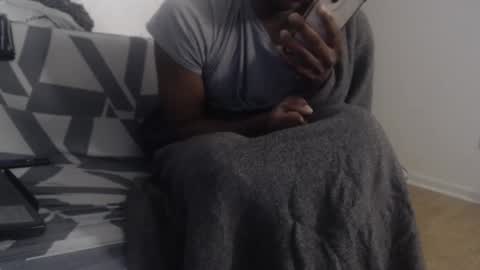 Snapshot of aliasallday chatting on 01/03/25, 01:27 Alias online show from 01/03/25, 01:27