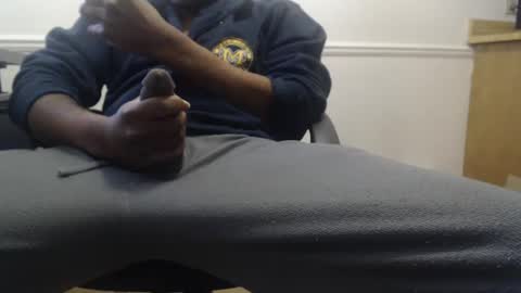 Snapshot of aliasallday chatting on 01/17/25, 10:56 Alias online show from 01/17/25, 10:56