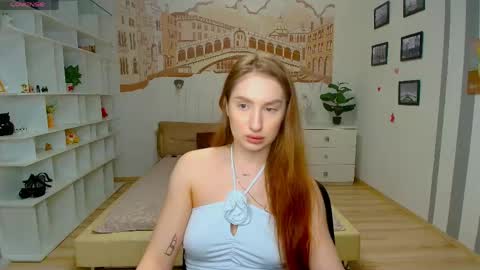 Snapshot of alicafoxis chatting on 05/18/26, 05:08 Alica online show from 05/18/26, 05:08