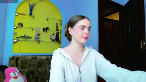 alice online show from 04/25/26, 05:43