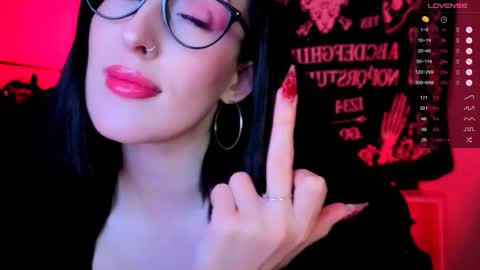 Snapshot of alice___mistress chatting on 10/01/25, 12:49 Miss Alice online show from 10/01/25, 12:49