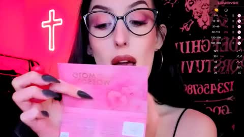 Miss Alice online show from 01/07/26, 02:03