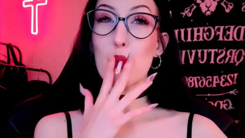 Miss Alice online show from 05/02/26, 01:05