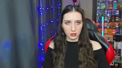 Snapshot of alice_bailey chatting on 12/14/24, 03:58 Alice online show from 12/14/24, 03:58