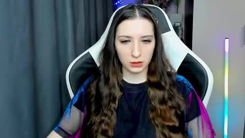 Alice online show from 12/01/25, 01:16