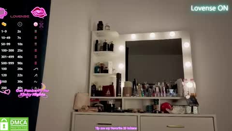 Snapshot of alice_bane chatting on 02/16/26, 08:16 A R Y A T I A online show from 02/16/26, 08:16