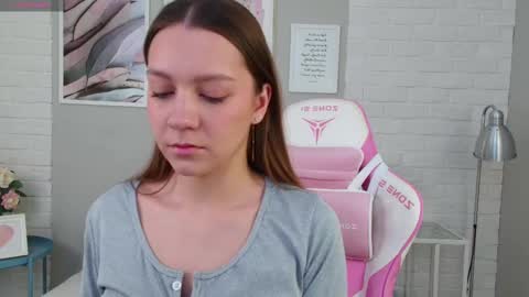 Alice in Wonderland  online show from 03/01/25, 05:09