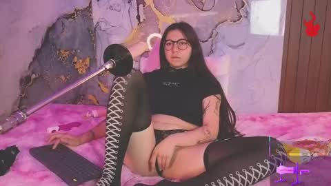 Mey online show from 06/02/26, 06:43