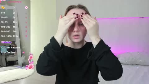 Alice  GMT2 Mon 3-9 AM Tue 3-9 AM Fri 3-9 AM Sat 3-9 AM Sun 3-9 AM online show from 12/17/24, 12:56