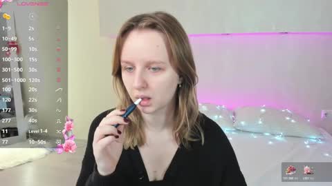 Alice  GMT2 Mon 3-9 AM Tue 3-9 AM Fri 3-9 AM Sat 3-9 AM Sun 3-9 AM online show from 12/22/24, 01:12