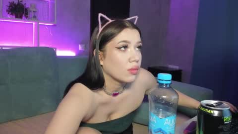 Alice  GMT2 Mon 3-9 AM Tue 3-9 AM Fri 3-9 AM Sat 3-9 AM Sun 3-9 AM online show from 01/16/25, 04:17