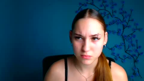 Snapshot of alice_dreamofu chatting on 07/06/26, 11:18 Alice online show from 07/06/26, 11:18
