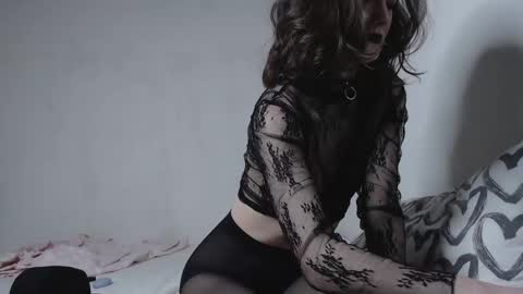 Snapshot of alice_glo chatting on 03/06/25, 12:10 Alice online show from 03/06/25, 12:10