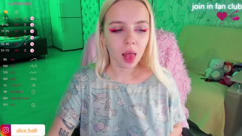 alice_halle online show from 12/02/24, 07:16