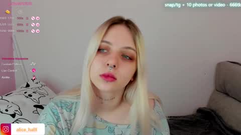 alice_halle online show from 02/20/25, 06:39