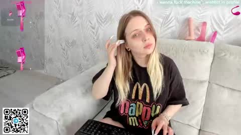 Snapshot of alice_halle chatting on 04/27/26, 06:55 alice_halle online show from 04/27/26, 06:55
